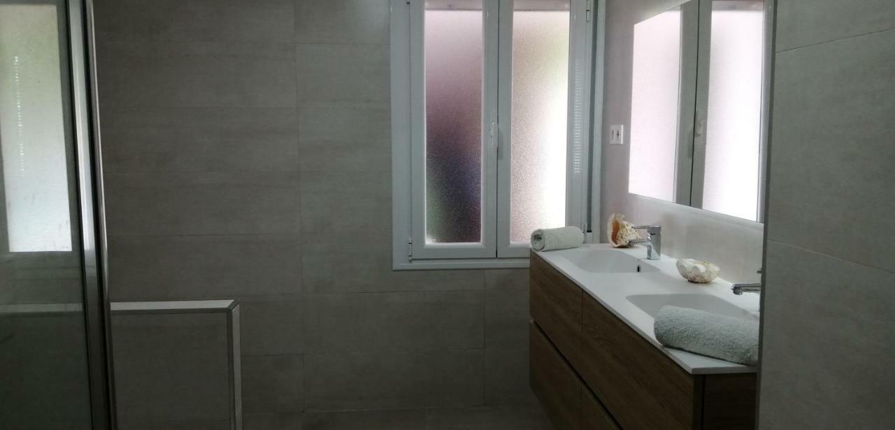 Villa Sobre El Mar Alboran ลาเอร์ราดูรา ภายนอก รูปภาพ